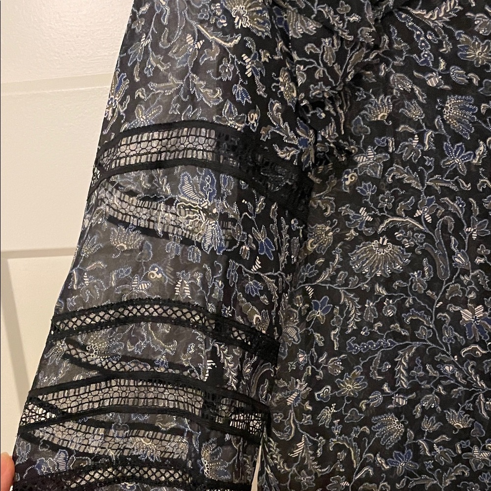 Veronica Beard Navy Patterned Blouse - image 3